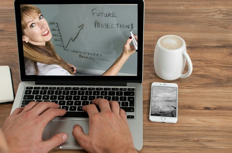Tips for Making the right career choice